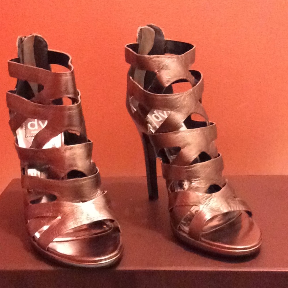 HIGH HEEL ZIP BACK SANDAL